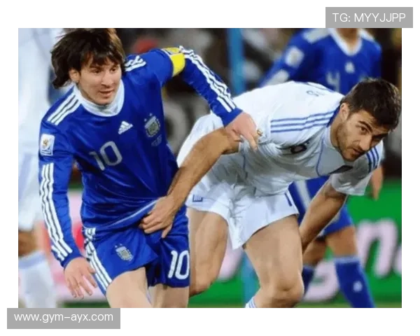 足球场上的冲突之王那些因打架而闻名的足球球星